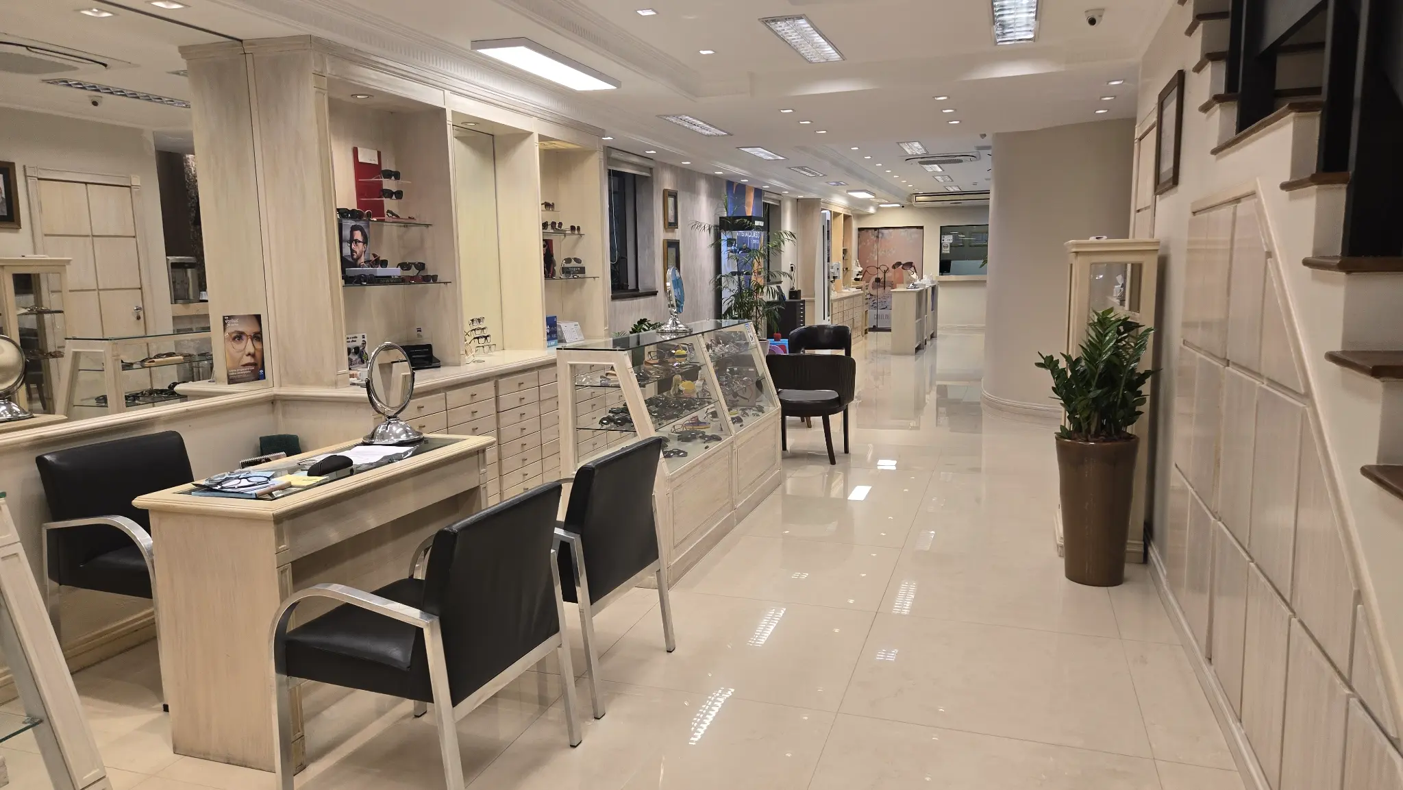 Showroom Completo - Santista Class Óptica